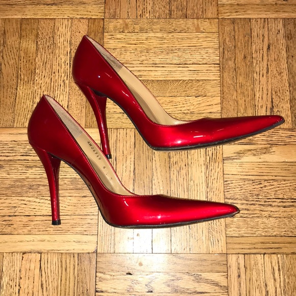 🔥Stuart Weitzman Red🔥Heels size 6.5! Must have! - Picture 11 of 11